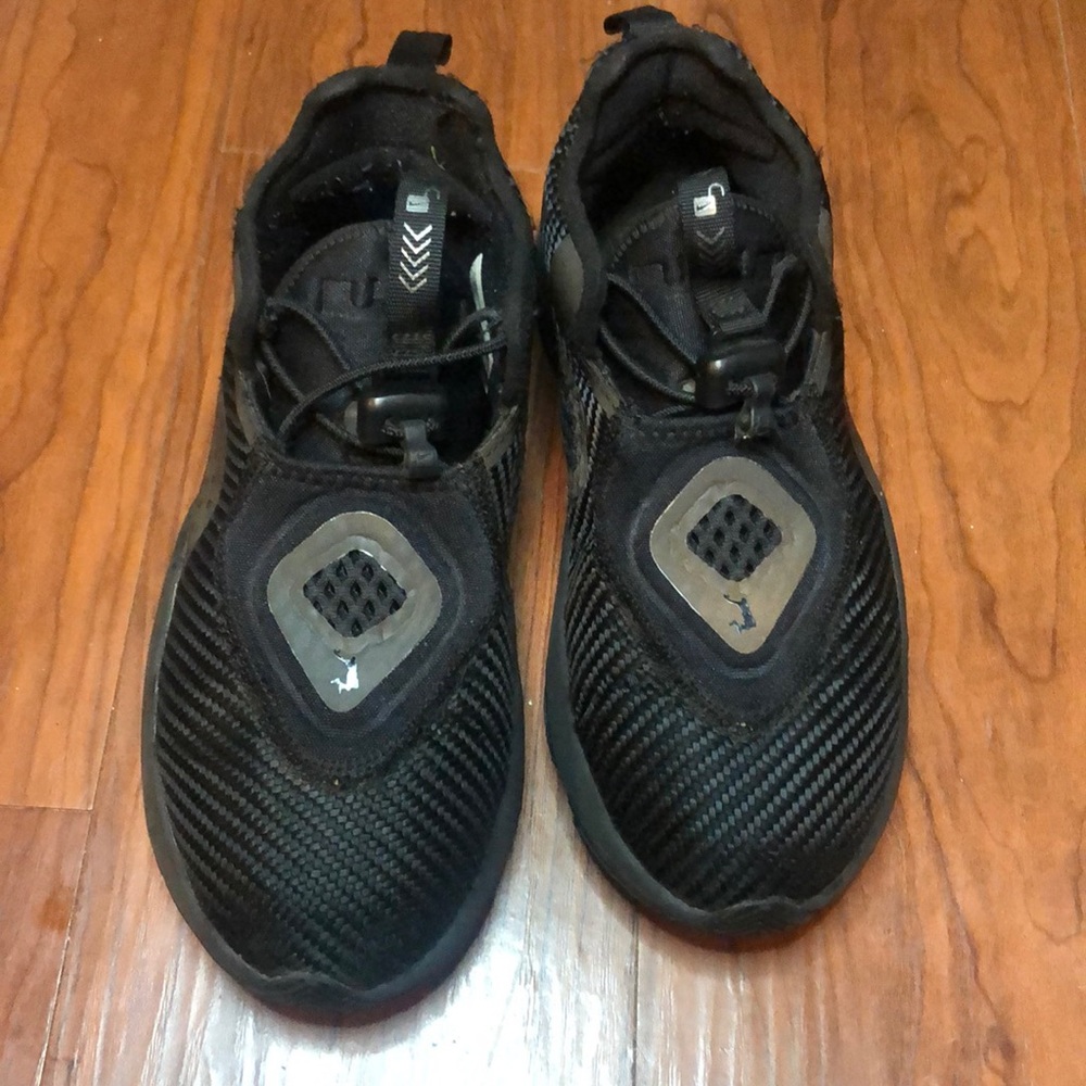 Boys Nike